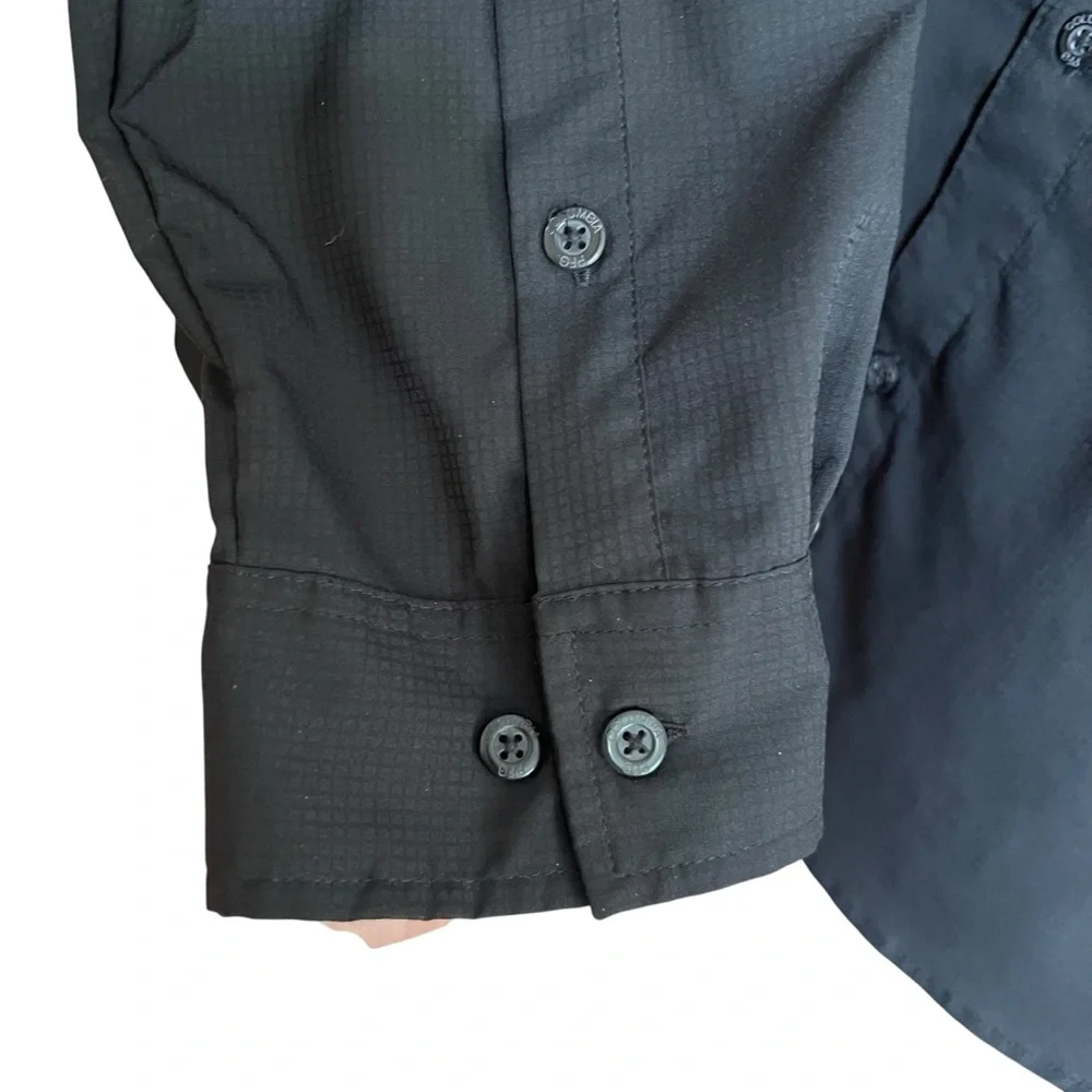 Columbia Men's Black Casual Button Down Shirt - Picture 7 of 14